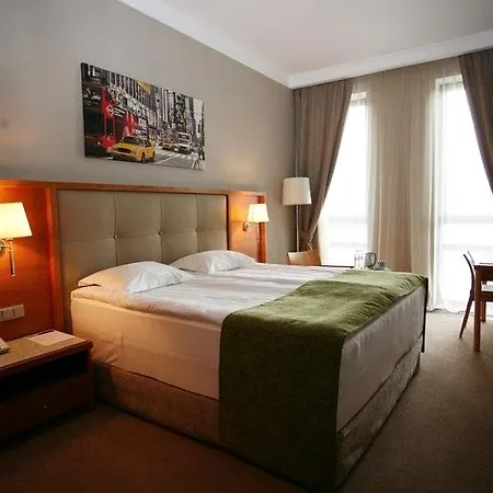 Cityhotel Hotel 4*