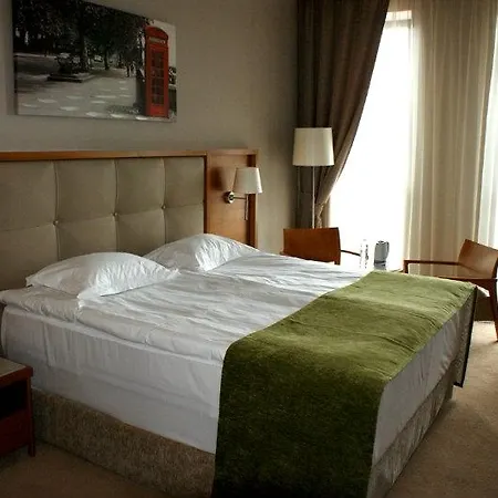 Cityhotel Hotel 4*